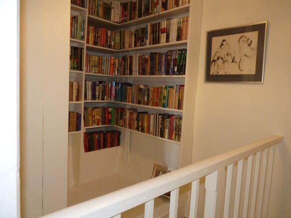 Photo 10
