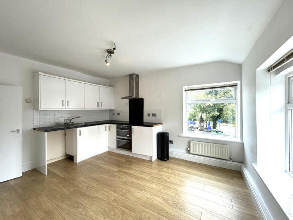 Kitchen/Lounge area