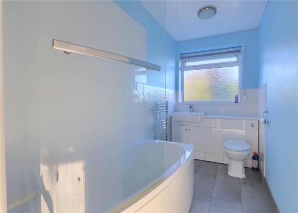 2 bed Bungalow for sale Image 12