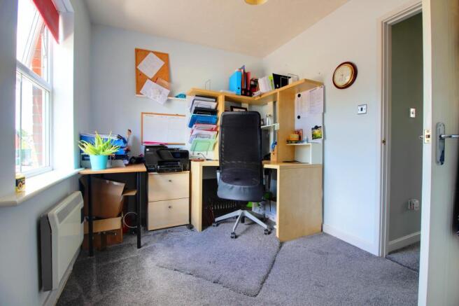 Bedroom 2 (Double)