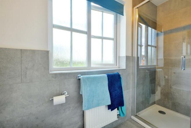 Ensuite_2.jpeg