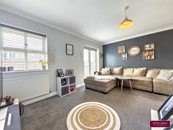 7 Castlefields, Rhuddlan LL18 5RJ photo 4