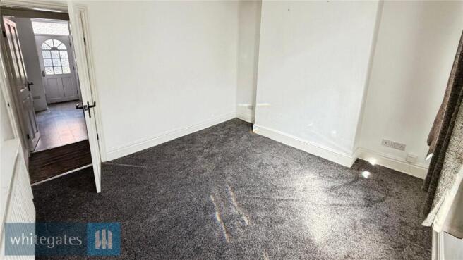 2 bed Terraced to rent Image 8