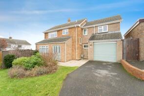 39, Clifton Park, Cromer NR27 9BG