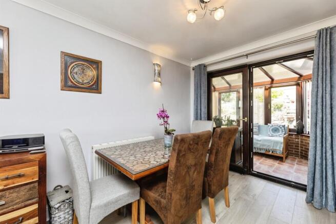 3 bed Detached for sale Image 12