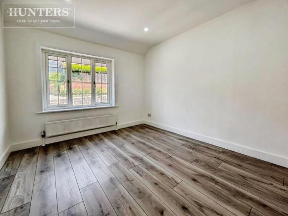 3 bed Semi-Detached for sale Image 7