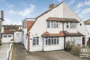 381, Roding Lane North, Woodford Green IG8 8LH