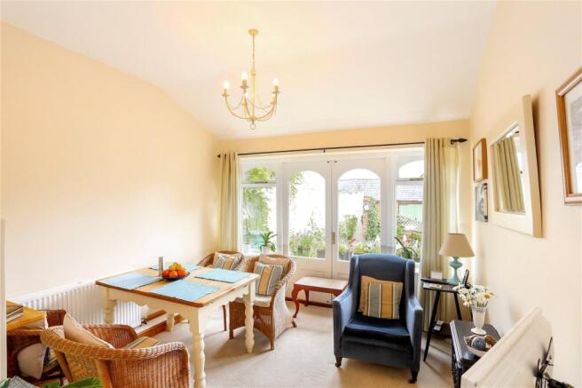 Breakfast Room
