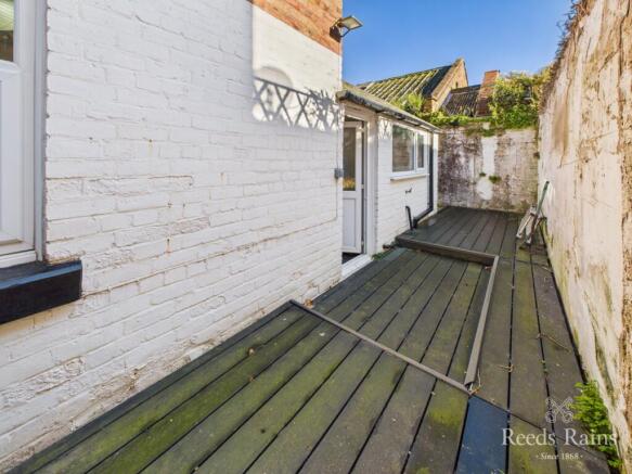 3 bed Terraced for sale Image 7
