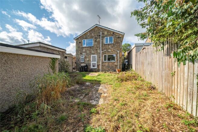 3 bed Detached for sale Image 8