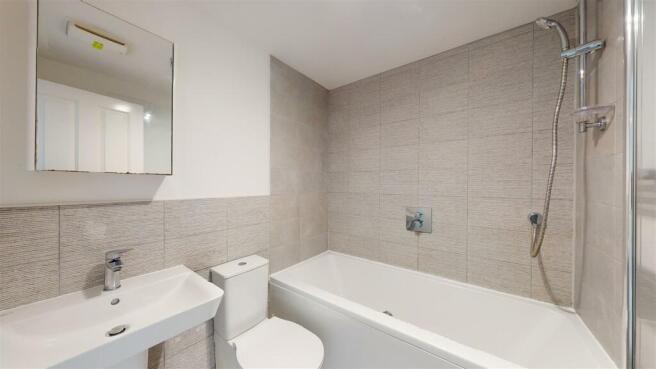 Whinberry Drive 60 Bathroom.jpg