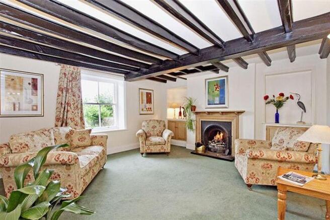 SITTING ROOM