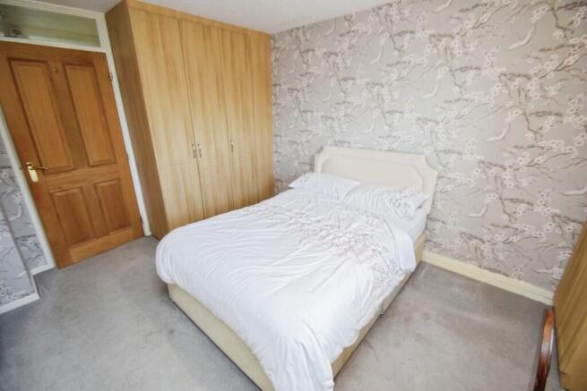 2 bed Apartment for sale Image 7
