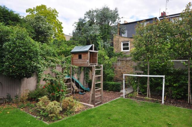 53' Rear garden