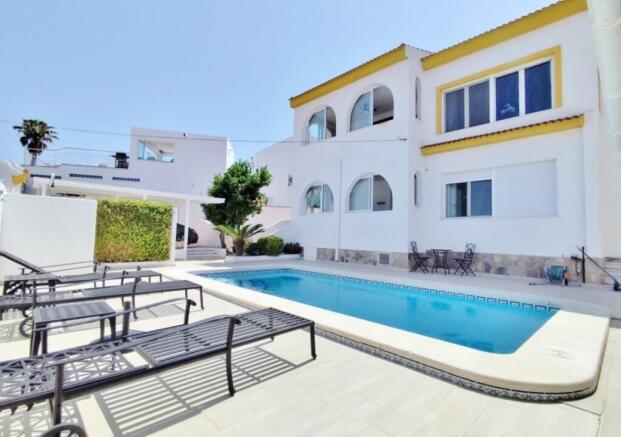 San Miguel de Salinas 4 bed 3 bath Detached Villa
