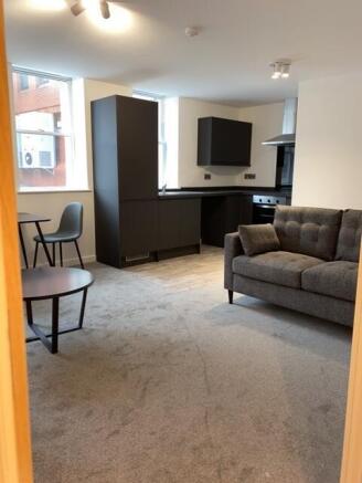 1 bed Flat to rent Image 4