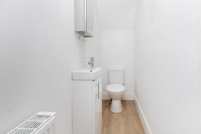 3 bed Terraced to rent Image 11