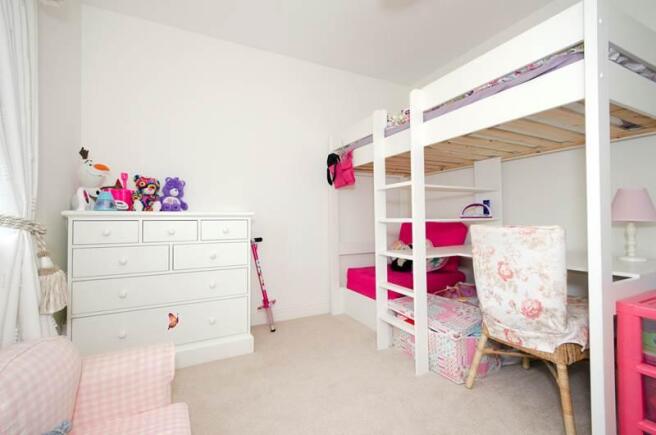 bedroom2-2
