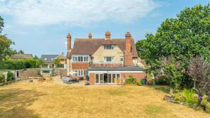 116, Baring Road, Cowes PO31 8DS