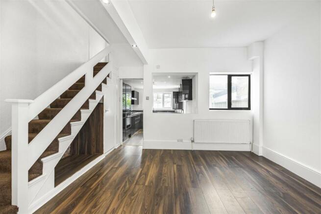 132   Leslie Road -006.jpg