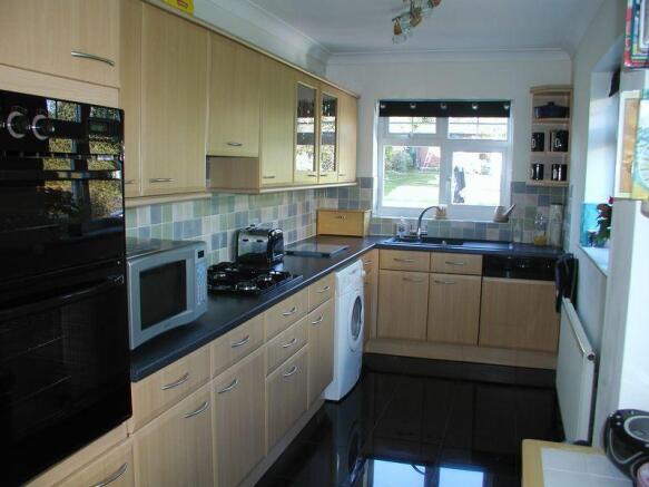 Photo 8