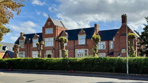 Wormestall Grange, Enborne Road, Newbury, RG14 6EF