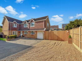 2, Larch Close, Ruskington, Sleaford NG34 9GB