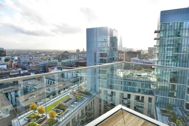 Cassia House, Goodman's Field, Piazza Walk, London, E1 - More