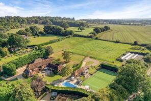 Street Farm, Lower Street, Pulborough RH20 1EN