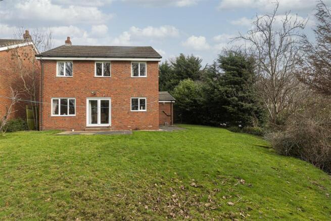 Bramleys Estate Agents - Springhall Gardens - Hudd