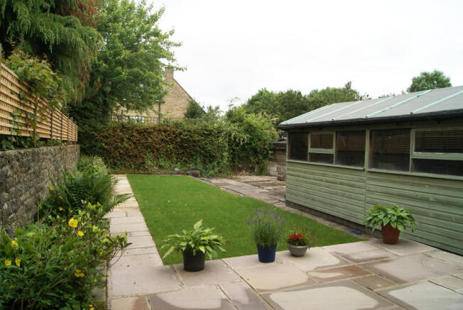 Photo 3