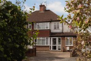 12, Hartswood Avenue, Reigate RH2 8ET