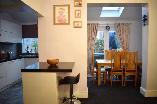 Kitchen / Breakfast