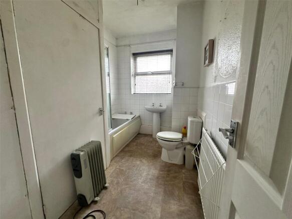 2 bed Terraced for sale Image 9