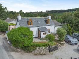Rose Cottage, Regoul, Drumcharrel - Urchany - Heathmount, Nairn IV12 5SB
