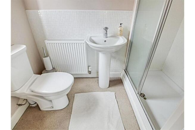 Master En-suite