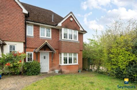 New Road, Chilworth, Guildford, Surrey, GU4