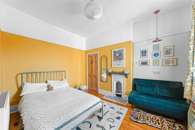 2 bed Terraced for sale Image 10