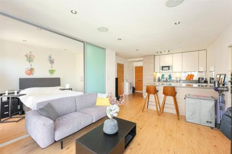 East Drive, Beaufort Park, Colindale, NW9