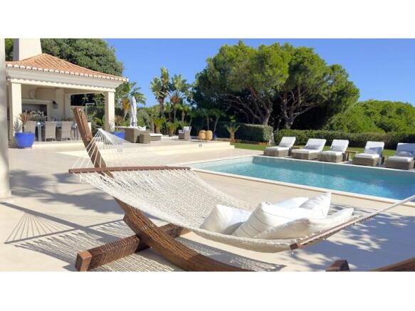 Vale do Lobo 4 Bed Villa For Sale (37)
