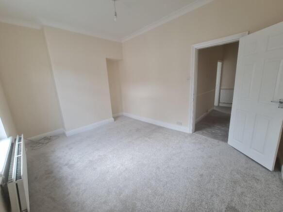 2 bed Terraced for sale Image 9