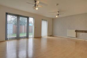 15, All Saints Close, March PE15 8US