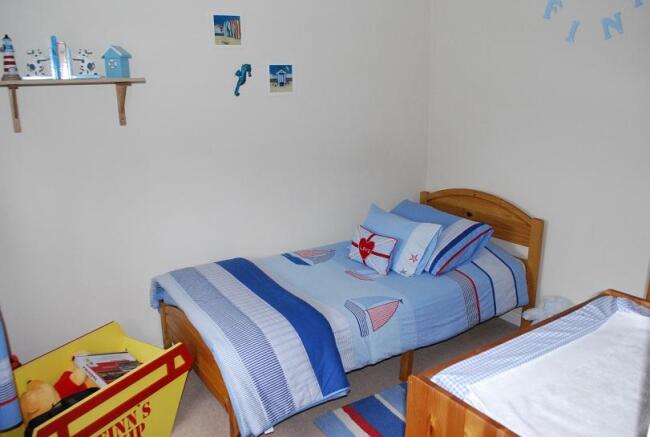 Photo 12