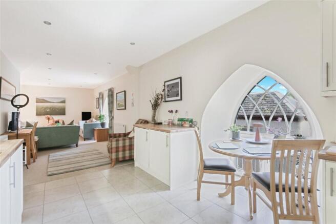 Kitchen/Dining
