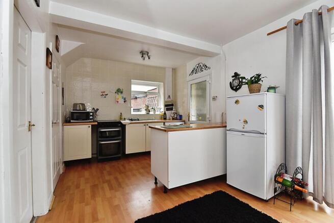 Kitchen Diner: