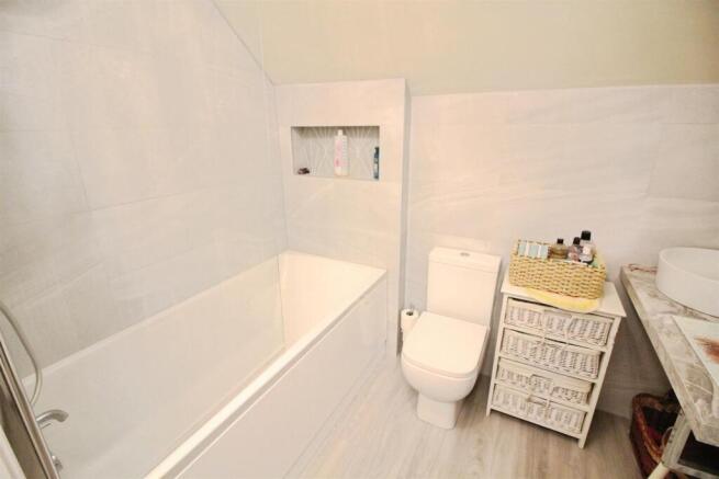 1 bed Apartment for sale Image 10