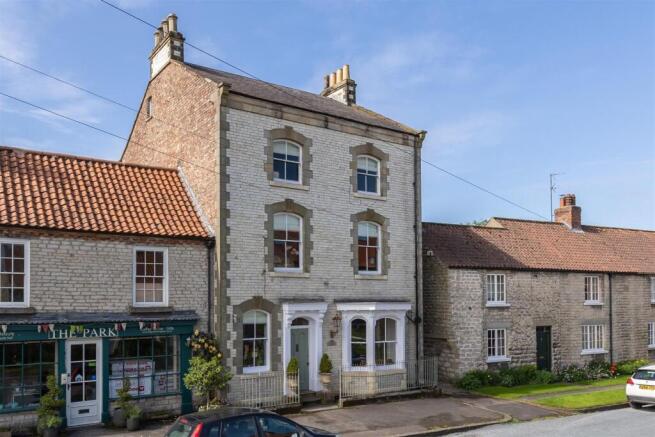 Hovingham Country House External-2 cropped.jpg