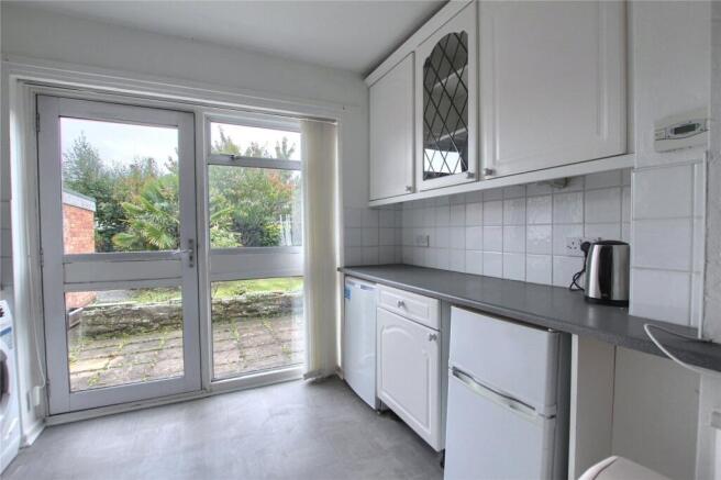 2 bed Bungalow to rent Image 4