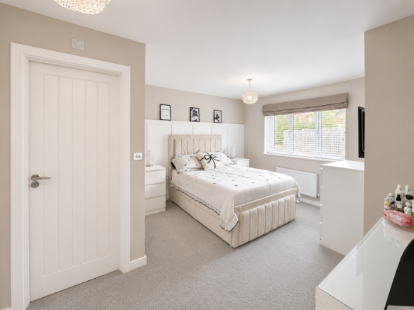 4 bed Detached to rent Image 9
