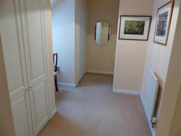 DRESSING ROOM